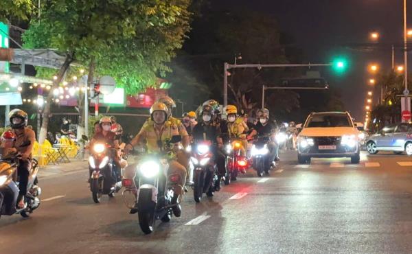 Tổng lực trấn áp thanh thiếu niên tụ tập gây rối