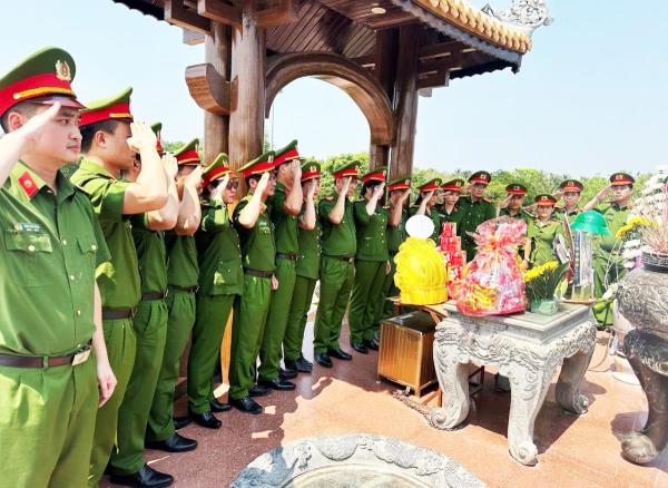 Viết tiếp trang sử Vàng truyền thống