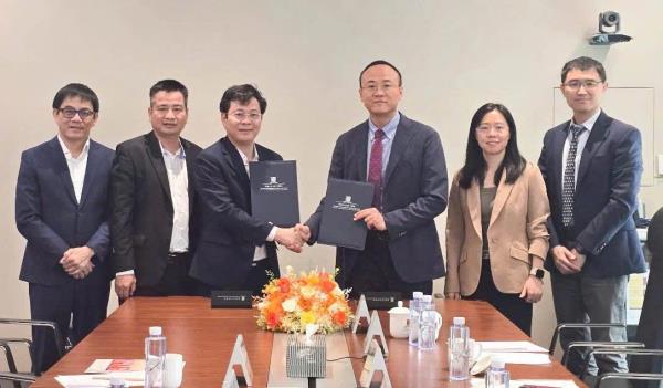 Đại học Kinh tế Đà Nẵng ký kết hợp tác về hợp tác đào tạo nhân lực tài chính quốc tế