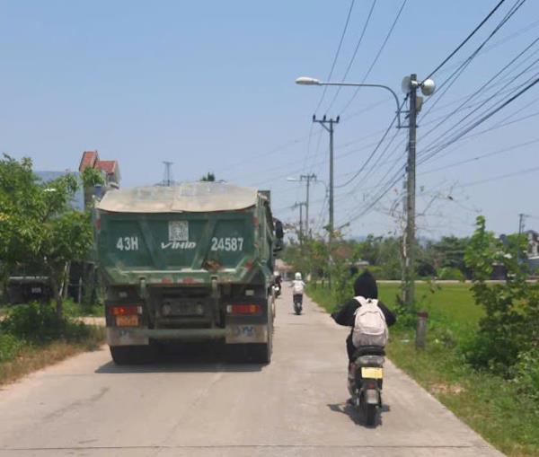 Đường cấm vẫn cứ chui