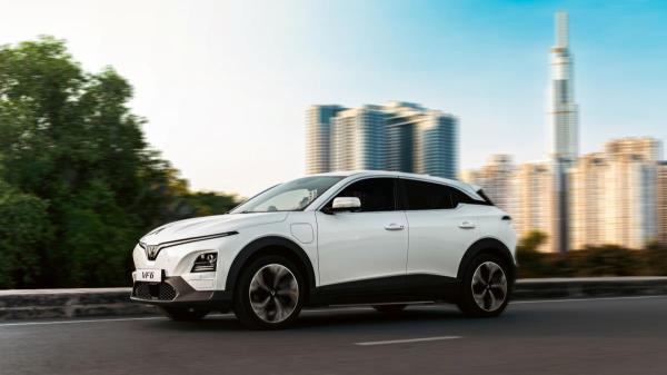 Nghỉ lễ tiết kiệm chi phí, xông xênh trải nghiệm nhờ VinFast VF 6