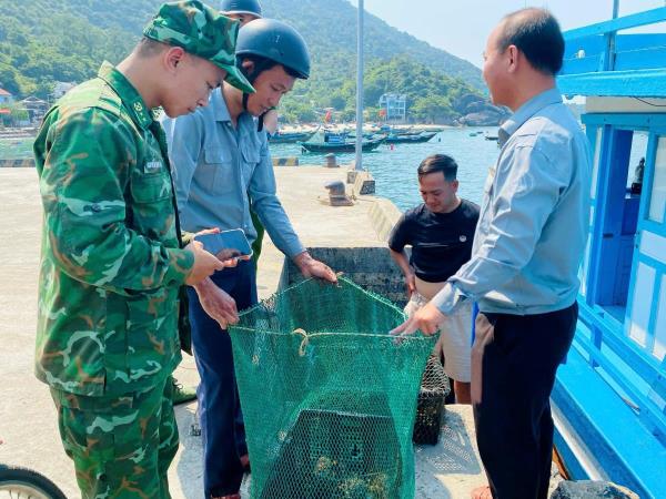Biên phòng Cù Lao Chàm tuyên truyền nâng cao ý thức bảo vệ nguồn lợi thủy sản