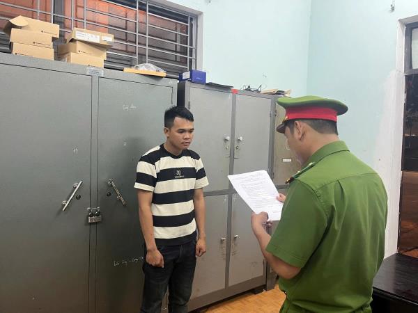 Ngựa quen đường cũ