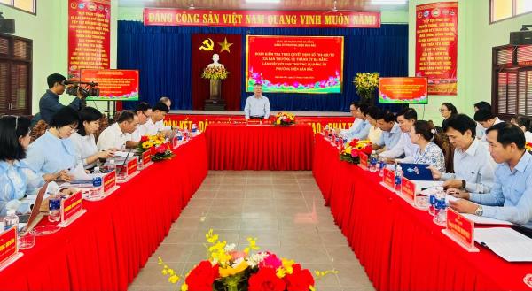 Phát huy tinh thần trách nhiệm, cầu thị, thẳng thắn, không né tránh