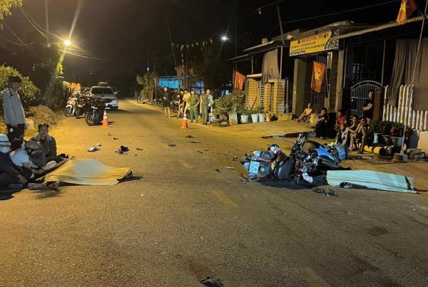 Gặp nạn giữa khuya