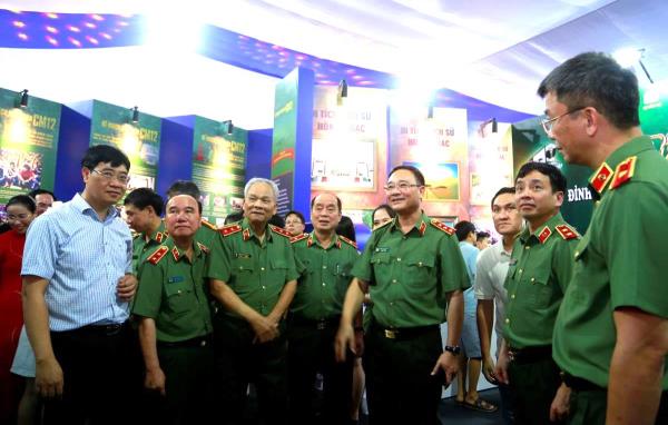 Gala Tổ quốc bình yên: Tái hiện hành trình 80 năm An ninh nhân dân