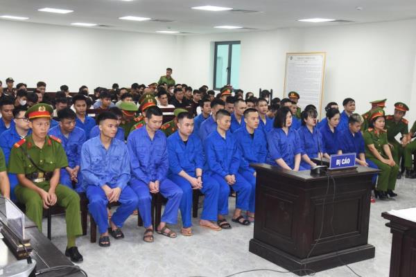 Xét xử 117 bị cáo trong doanh nghiệp tội phạm xuyên quốc gia do 2 người nước ngoài cầm đầu