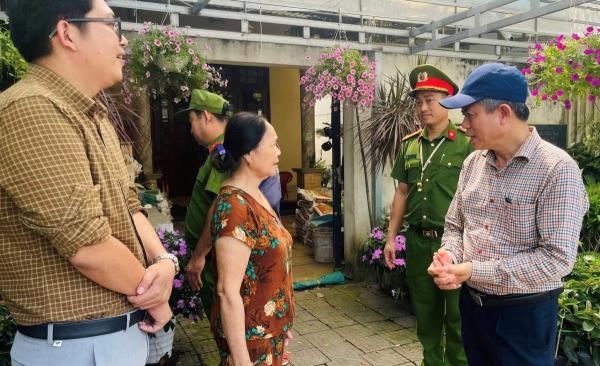 Đẩy mạnh tuyên truyền, nâng cao nhận thức trong lập lại trật tự vỉa hè