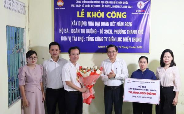 Hỗ trợ xây dựng nhà Đại đoàn kết cho hộ nghèo