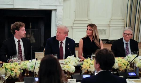 Ông Trump hoãn ký sắc lệnh AI sau áp lực từ giới công nghệ
