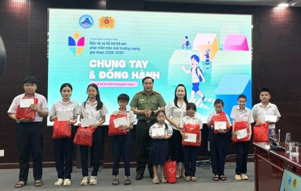 Phó Thủ tướng Chính phủ Phạm Thị Thanh Trà chỉ đạo: Không để trẻ em tổn thương trong thế giới ảo