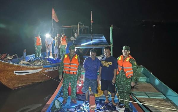 Phát hiện tàu cá xiệc điện