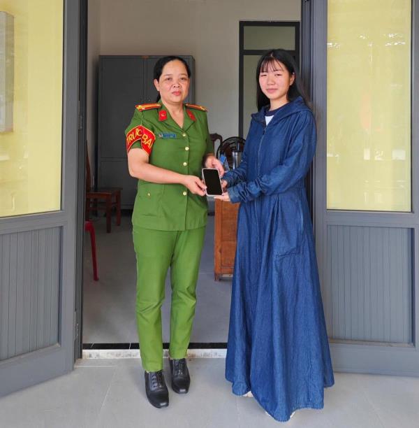 Nghĩa cử đẹp trong cuộc sống