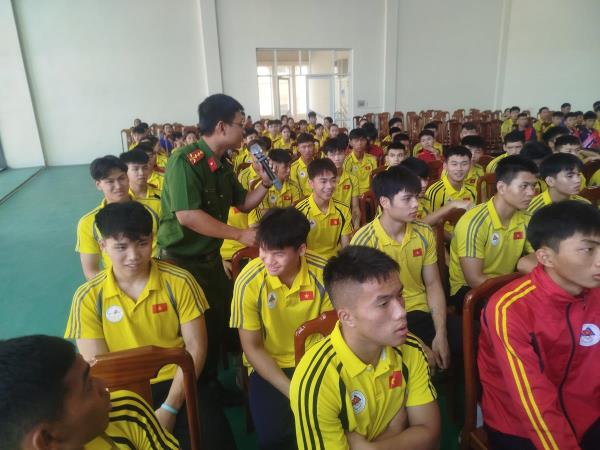 Tuyên truyền và test ma túy đối với đội ngũ vận động viên