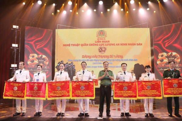 Đoàn nghệ thuật quần chúng CATP Đà Nẵng xuất sắc giành giải A toàn đoàn