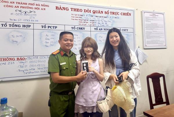 Nhanh chóng tìm lại điện thoại cho du khách Trung Quốc tại phố cổ Hội An