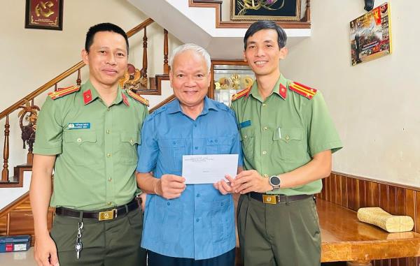 Công an phường An Khê tổ chức nhiều hoạt động kỷ niệm 80 năm Ngày truyền thống lực lượng An ninh nhân dân