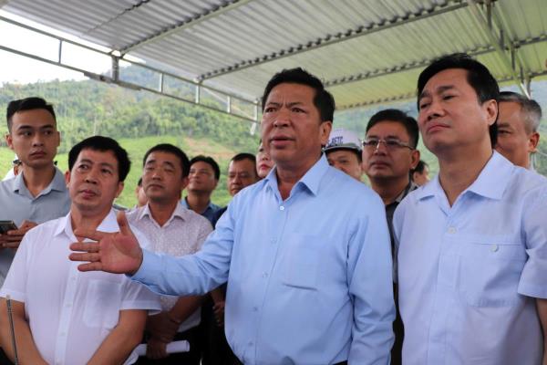 Mốc hoàn thành tuyến chính cao tốc La Sơn - Hòa Liên là 15-8