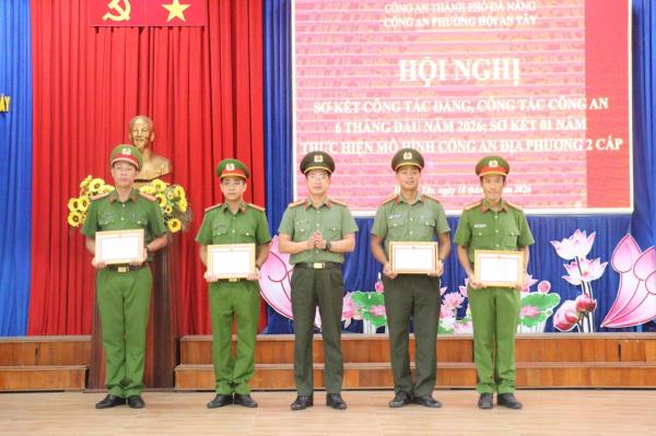 Chủ động bám sát cơ sở, giữ vững bình yên địa bàn Hội An Tây