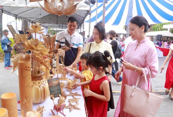 Hàng loạt trải nghiệm nghệ thuật hấp dẫn tại Ngày hội Mỹ thuật Đà Nẵng