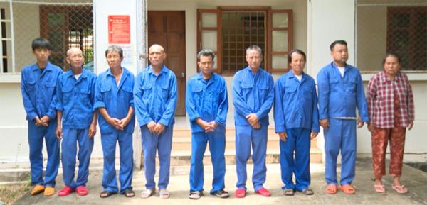 Triệt phá đường dây mua bán vật liệu nổ quân dụng, bắt 8 đối tượng, thu hơn 16 kg TNT