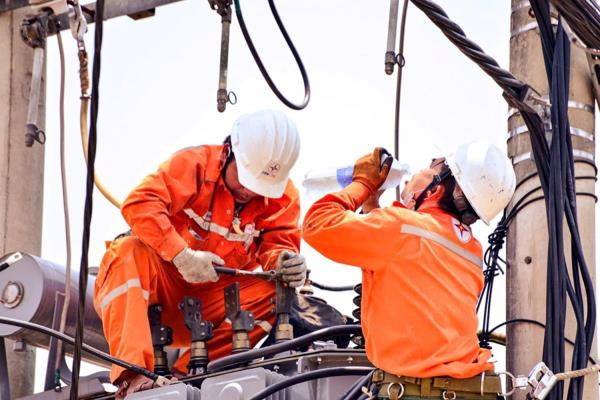 Quy định mới về điều chỉnh giá bán lẻ điện bình quân