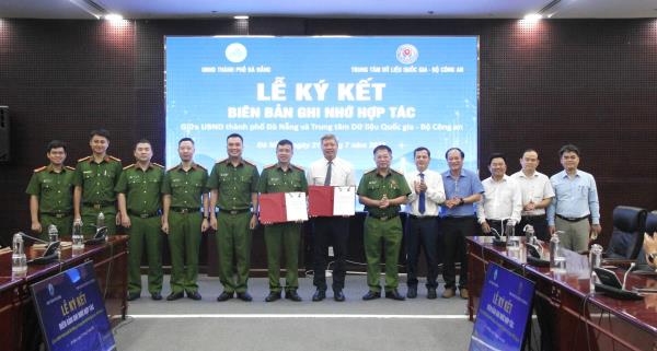 Đà Nẵng hợp tác phát triển dữ liệu và chuyển đổi số