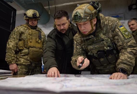 Tổng thống Zelensky cách chức Tổng tư lệnh quân đội, phát thông điệp về cải cách quân sự