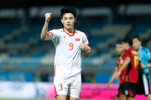 ĐT Việt Nam thắng 7-0 xác lập nhiều kỷ lục đáng nhớ, ngỡ ngàng với thầy Kim  Đình Bắc