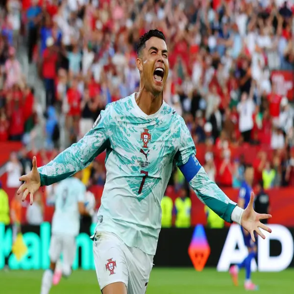 Ronaldo ghi bàn, Bồ Đào Nha thắng nghẹt thở Croatia