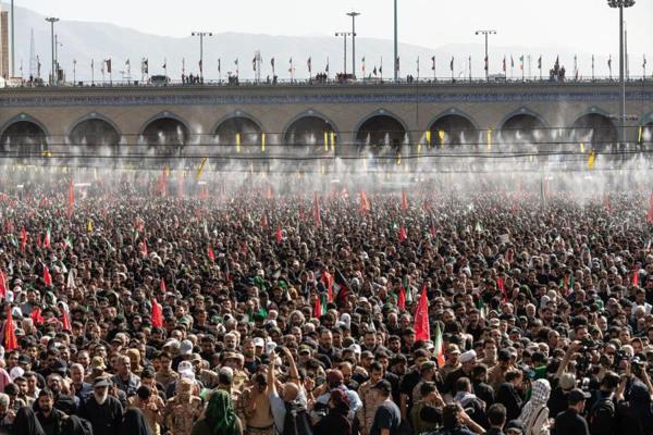 Ba con trai cố Lãnh tụ tối cao Iran xuất hiện tại lễ tang, người kế nhiệm vẫn vắng mặt
