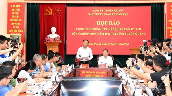 Khởi tố Trưởng điểm thi, Thư ký cùng 2 đồng phạm và đề xuất cho thi lại môn Toán