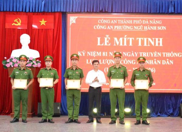 Công an phường Ngũ Hành Sơn kỷ niệm 81 năm Ngày truyền thống Công an nhân dân