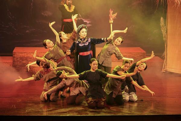 Đà Nẵng chuẩn bị ra mắt show diễn Khai Hà Nhất Thống Yến