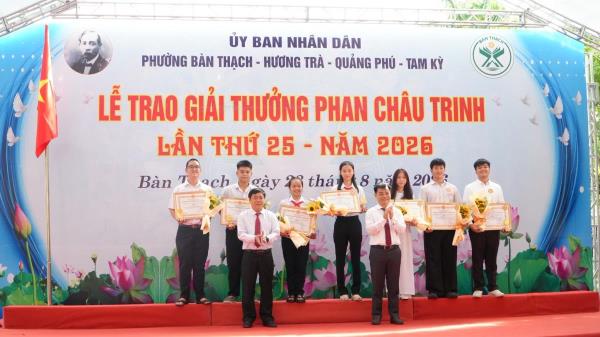 Trao giải thưởng Phan Châu Trinh cho 218 cá nhân có thành tích xuất sắc