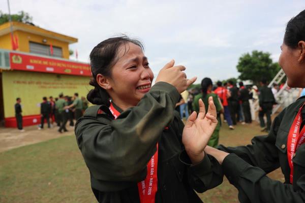 Kịch tính nội dung thi vượt vật cản tại Vòng chung kết Hội thao CAND