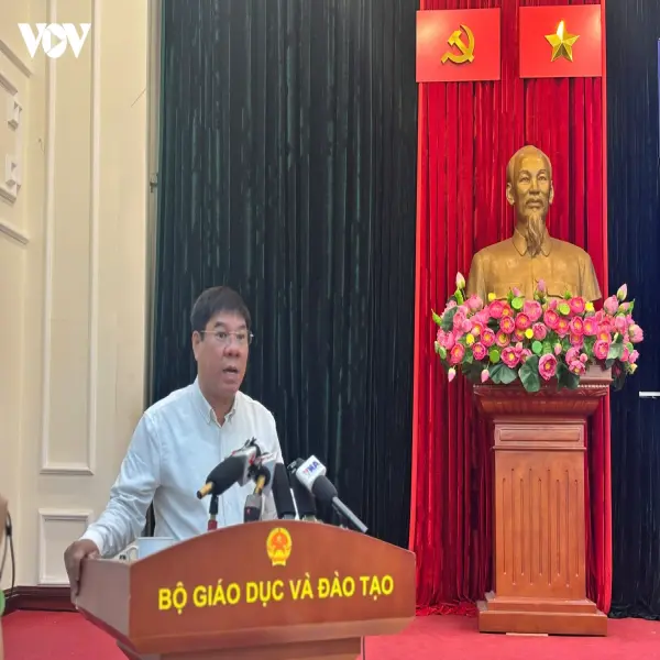 Cho 328 thí sinh thi lại để bảo đảm công bằng, không phải biện pháp kỷ luật