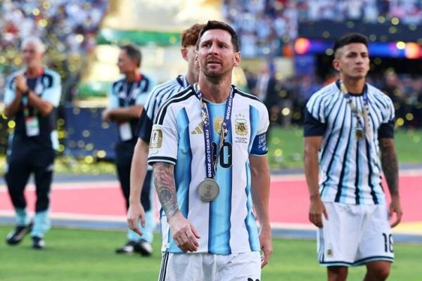 Chấn động Messi chính thức giã từ đội tuyển Argentina