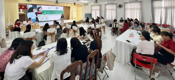 Tập huấn Lãnh đạo trường học đợt 2 cho 123 cán bộ quản lý bậc mầm non tại Đà Nẵng