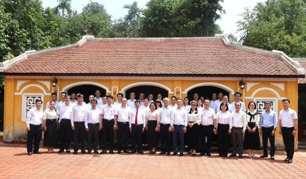 Khối thi đua Cơ quan công tác Đảng TP Đà Nẵng Tìm về địa chỉ đỏ