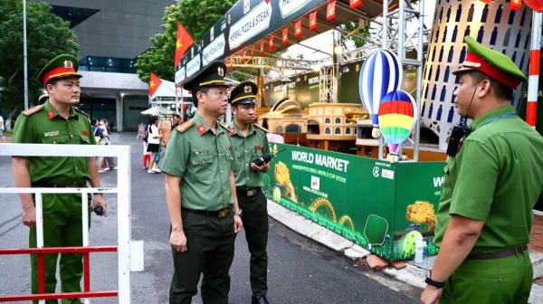 Lá chắn an ninh phía sau Pickleball World Cup 2026