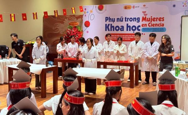 Góc truyền cảm hứng từ Triển lãm về phụ nữ trong lĩnh vực khoa học