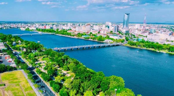Huế đề nghị Sun Group nghiên cứu phát triển du lịch trên sông Hương