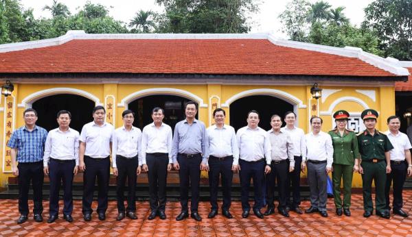 Trên quê hương cụ Huỳnh Thúc Kháng (Bài 1: Địa chỉ đỏ giáo dục truyền thống)