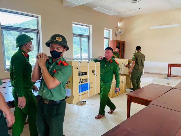 Khởi công nhà ở cho lực lượng Chăm lo cho ngày khai giảng nơi biên giới