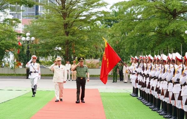 Công an Thanh Hóa cần phát huy cao độ truyền thống đơn vị Anh hùng, nỗ lực phấn đấu quyết tâm gấp 10, hành động gấp trăm