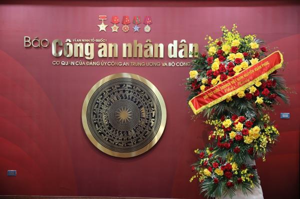 Nỗ lực hoàn thành xuất sắc nhiệm vụ tuyên truyền, góp phần xây dựng và bảo vệ Tổ quốc