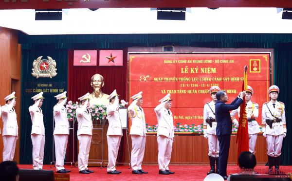 Xây dựng và gìn giữ thương hiệu Cảnh sát hình sự anh hùng