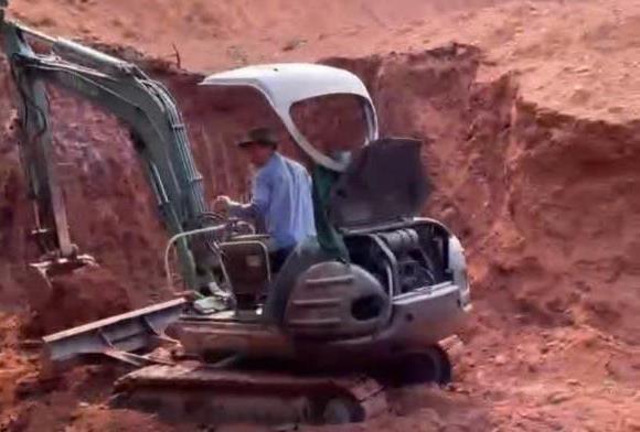 Xử lý nhiều vụ khai thác khoáng sản trái phép