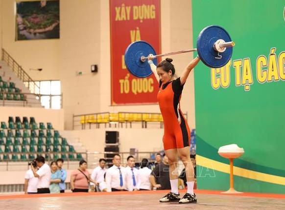 Gần 200 VĐV tham dự giải Vô địch cử tạ các CLB quốc gia năm 2026